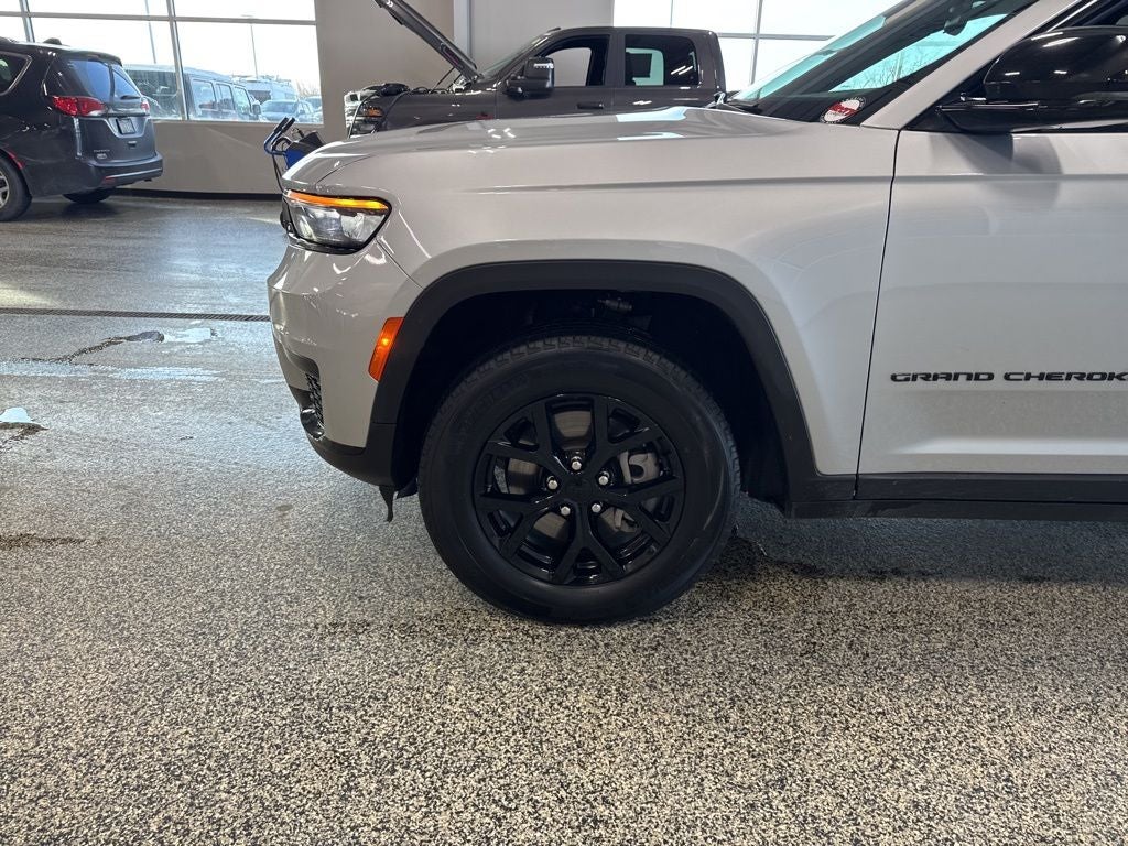 2024 Jeep Grand Cherokee L Altitude 4x4