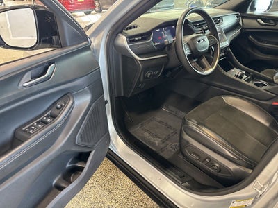 2024 Jeep Grand Cherokee L Altitude 4x4