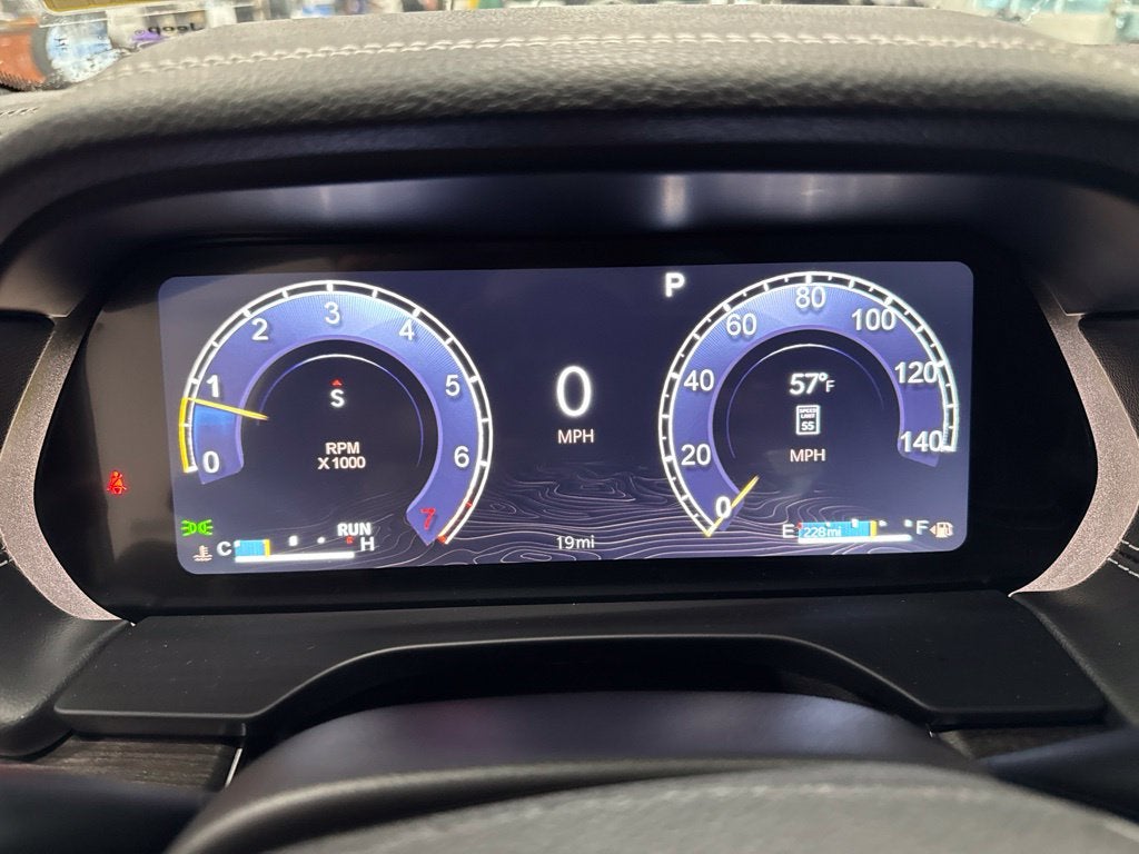 2027 Jeep Grand Cherokee GRAND CHEROKEE L LAREDO ALTITUDE 4X4