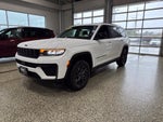 2027 Jeep Grand Cherokee GRAND CHEROKEE L LAREDO ALTITUDE 4X4