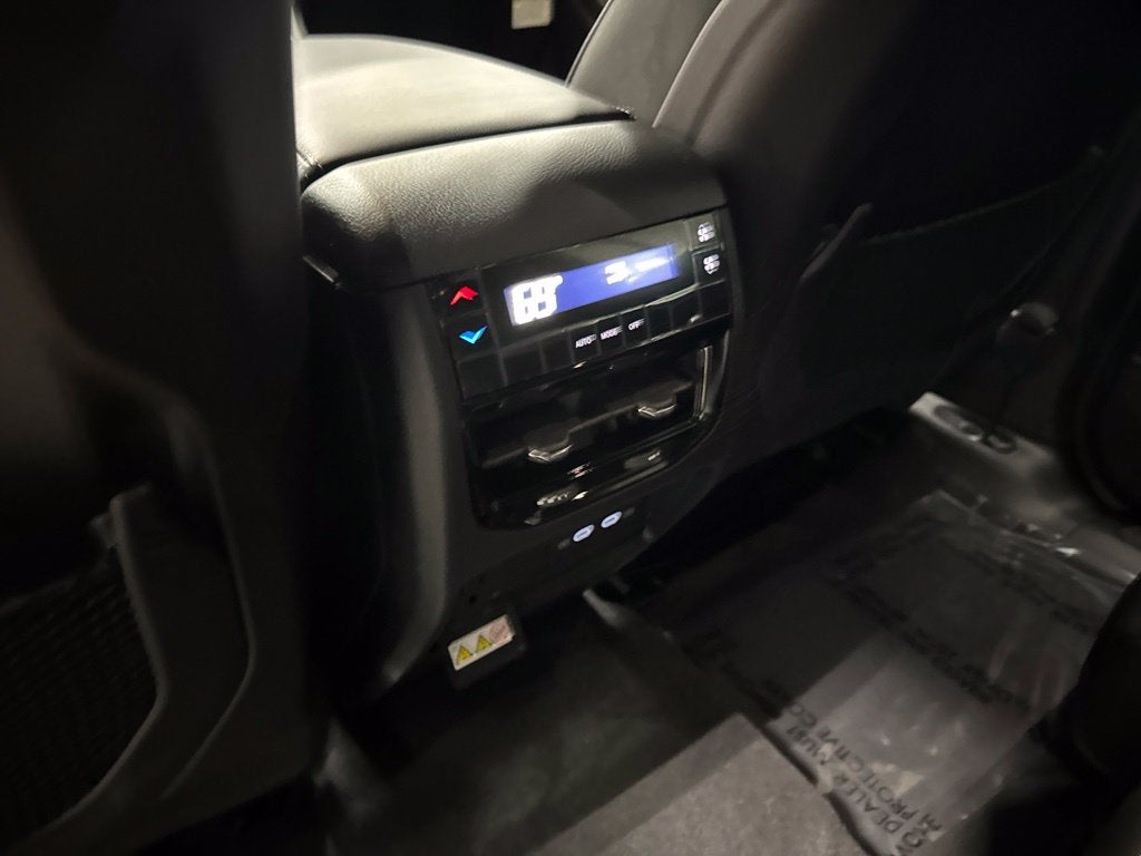 2027 Jeep Grand Cherokee GRAND CHEROKEE L LAREDO ALTITUDE 4X4