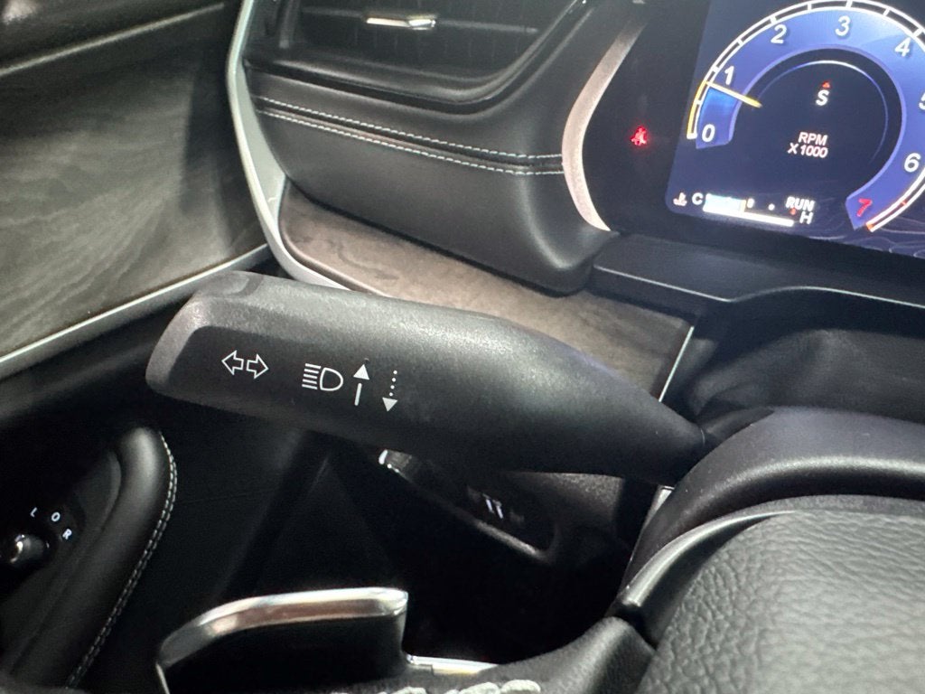 2027 Jeep Grand Cherokee GRAND CHEROKEE L LAREDO ALTITUDE 4X4
