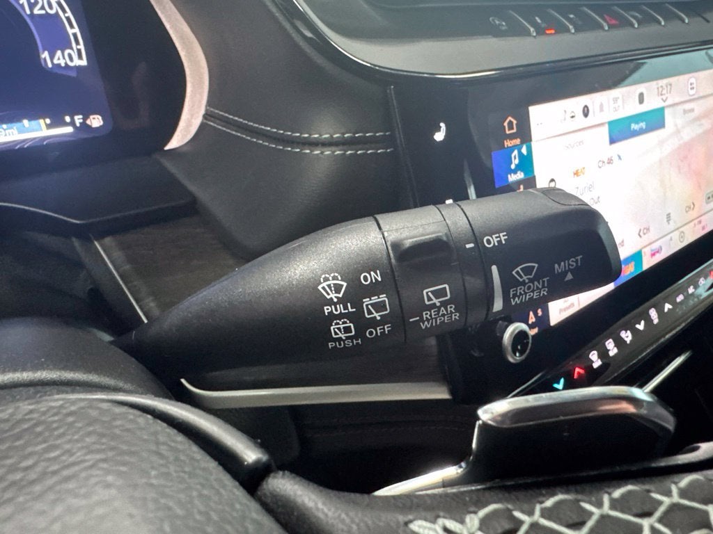 2027 Jeep Grand Cherokee GRAND CHEROKEE L LAREDO ALTITUDE 4X4