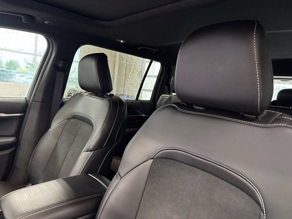 2027 Jeep Grand Cherokee GRAND CHEROKEE L LAREDO ALTITUDE 4X4