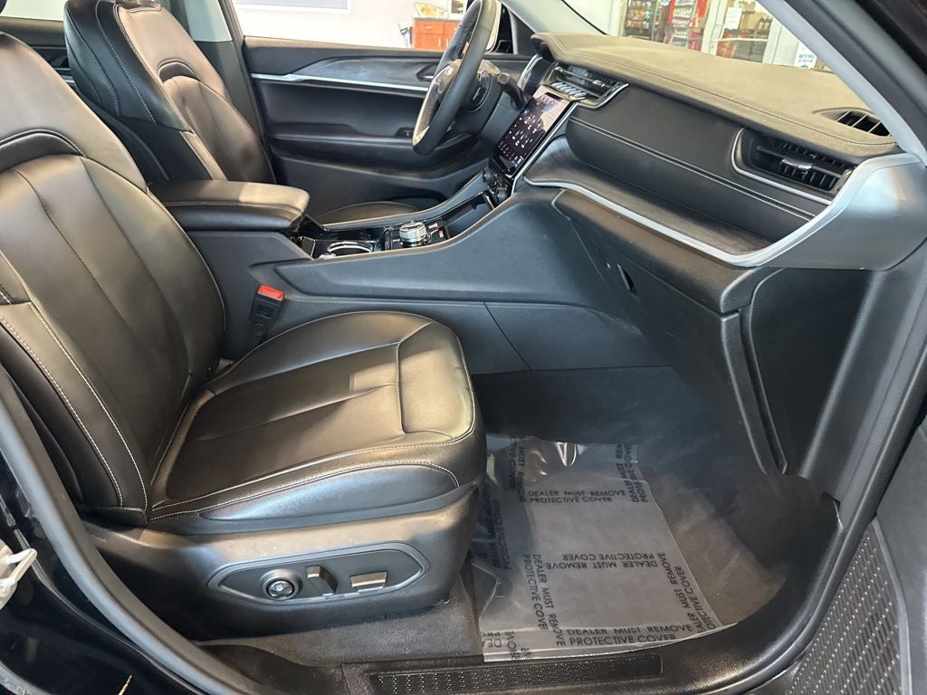 2023 Jeep Grand Cherokee L Limited 4x4