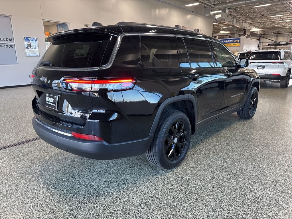 2023 Jeep Grand Cherokee L Limited 4x4