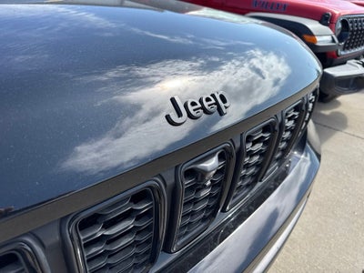 2025 Jeep Grand Cherokee L Limited 4x4