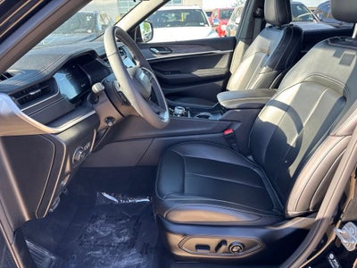 2025 Jeep Grand Cherokee L Limited 4x4