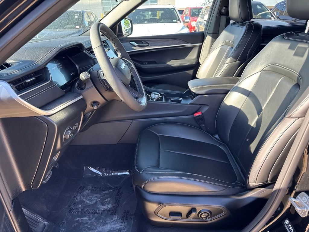 2025 Jeep Grand Cherokee L Limited 4x4
