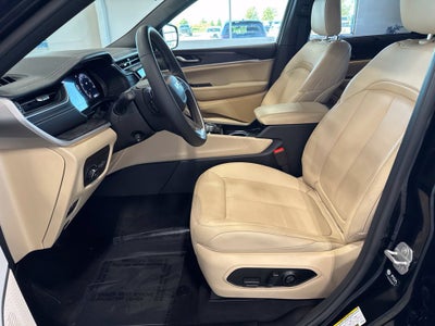 2025 Jeep Grand Cherokee L Limited 4x4