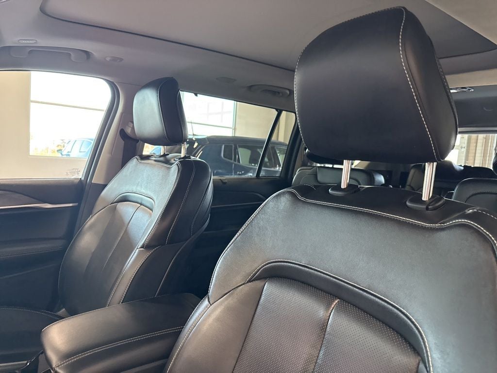 2022 Jeep Grand Cherokee L Limited 4x4