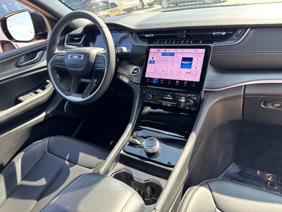 2025 Jeep Grand Cherokee L Limited 4x4