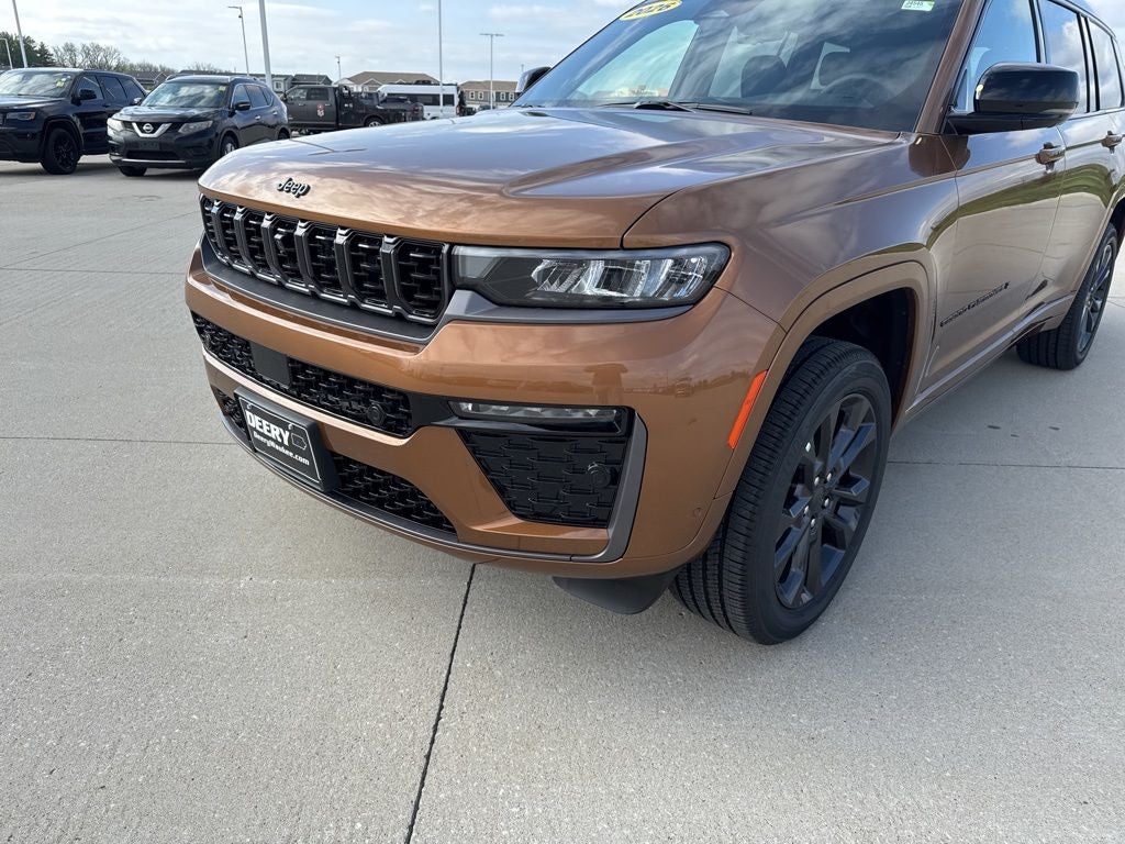 2026 Jeep Grand Cherokee GRAND CHEROKEE L LIMITED RESERVE 4X4