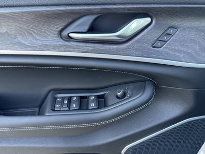 2026 Jeep Grand Cherokee GRAND CHEROKEE L LIMITED RESERVE 4X4