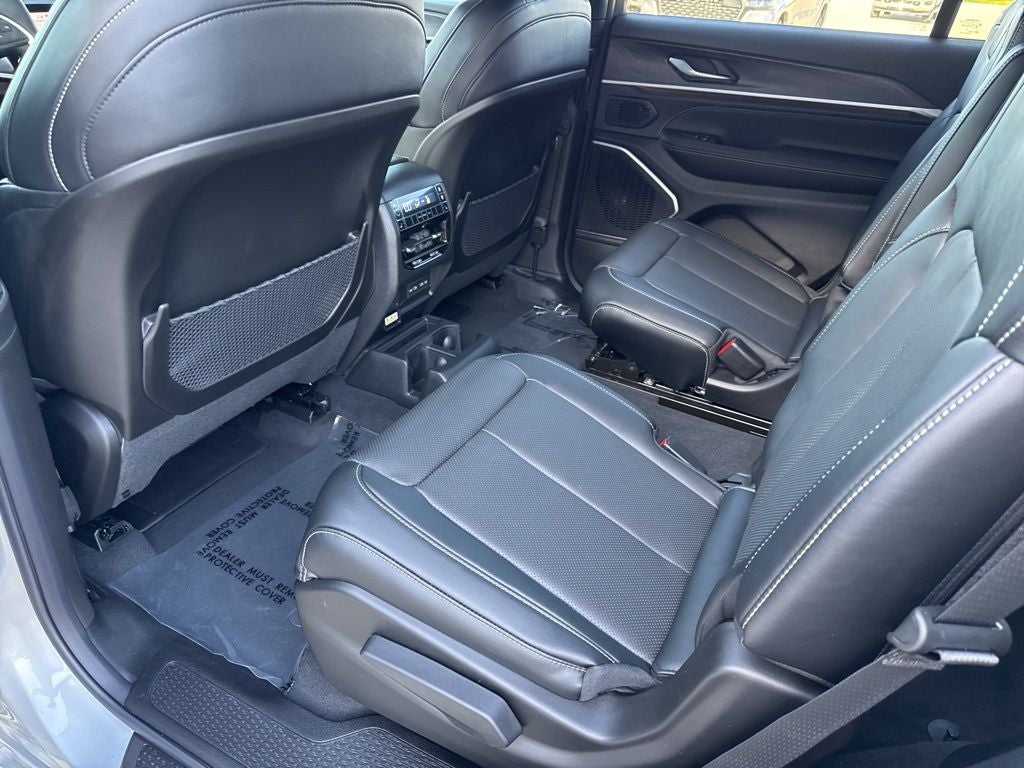 2026 Jeep Grand Cherokee GRAND CHEROKEE L LIMITED RESERVE 4X4