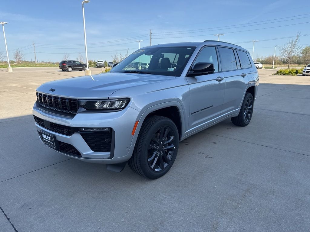 2026 Jeep Grand Cherokee GRAND CHEROKEE L LIMITED RESERVE 4X4