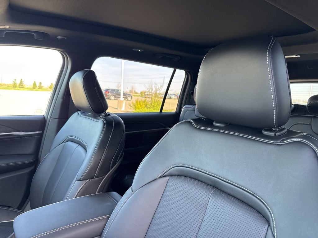 2026 Jeep Grand Cherokee GRAND CHEROKEE L LIMITED RESERVE 4X4