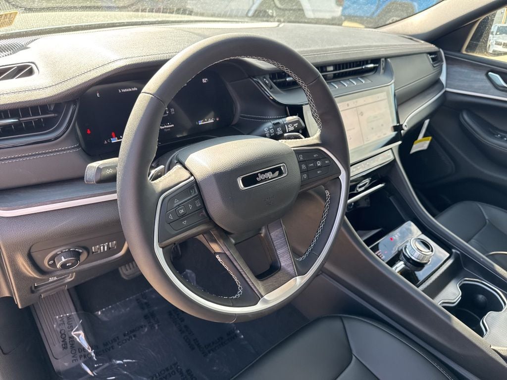 2026 Jeep Grand Cherokee GRAND CHEROKEE L LIMITED 4X4
