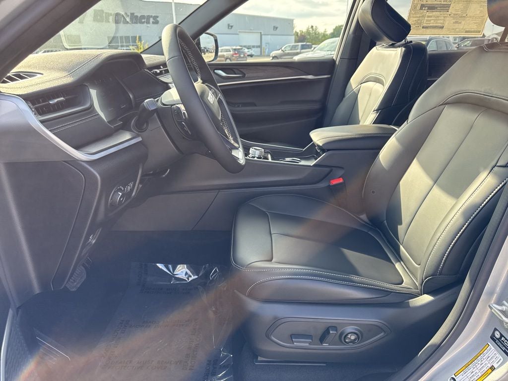 2026 Jeep Grand Cherokee GRAND CHEROKEE L LIMITED 4X4