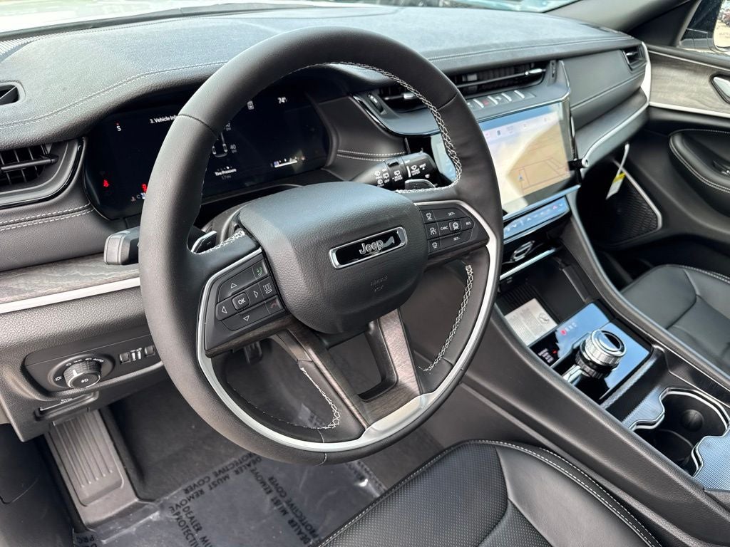 2026 Jeep Grand Cherokee GRAND CHEROKEE L LIMITED RESERVE 4X4