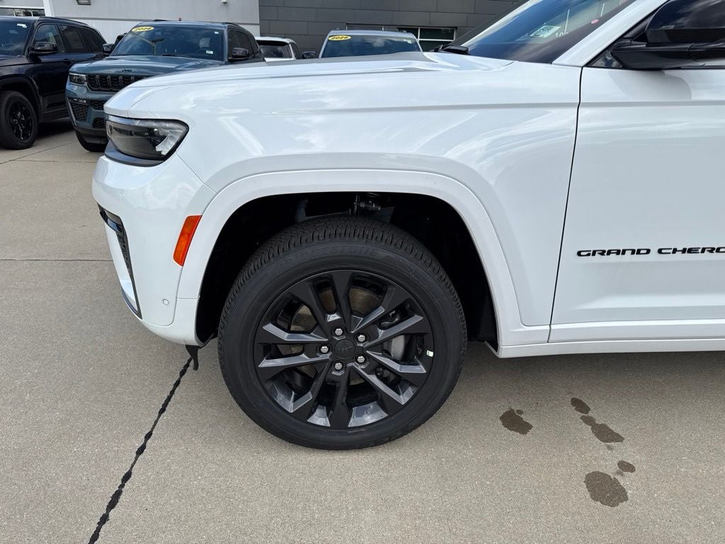 2026 Jeep Grand Cherokee GRAND CHEROKEE L LIMITED RESERVE 4X4