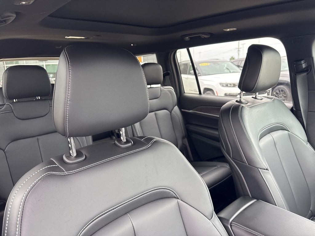 2026 Jeep Grand Cherokee GRAND CHEROKEE L LIMITED 4X4