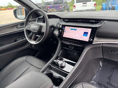 2026 Jeep Grand Cherokee GRAND CHEROKEE L LIMITED 4X4