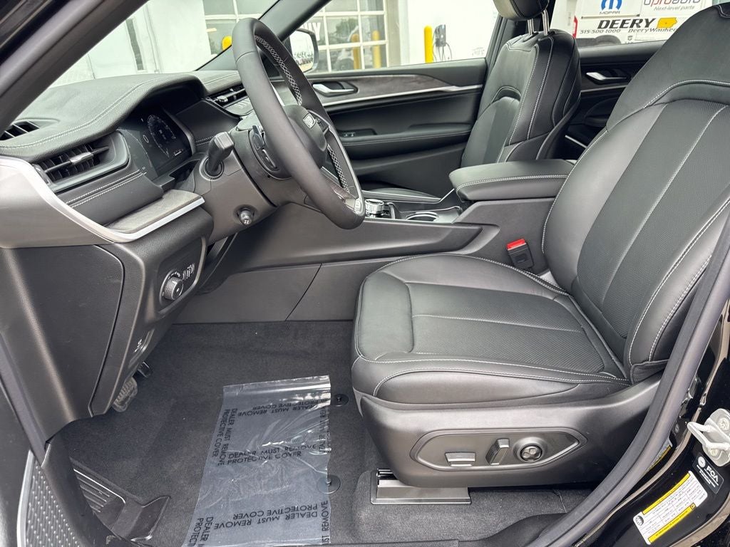 2026 Jeep Grand Cherokee GRAND CHEROKEE L LIMITED RESERVE 4X4