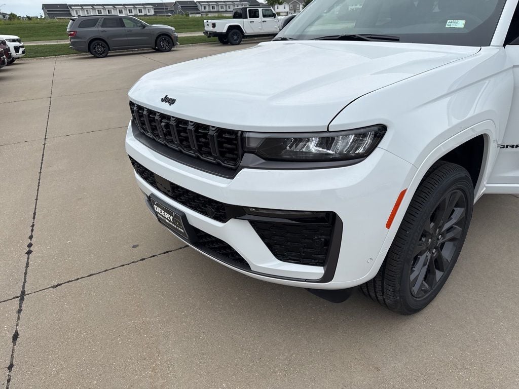 2026 Jeep Grand Cherokee GRAND CHEROKEE L LIMITED RESERVE 4X4