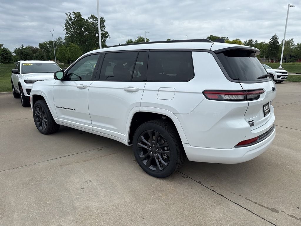 2026 Jeep Grand Cherokee GRAND CHEROKEE L LIMITED RESERVE 4X4