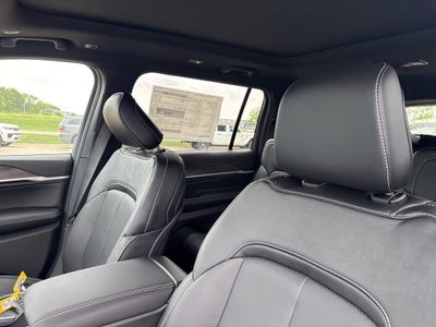 2026 Jeep Grand Cherokee GRAND CHEROKEE L LIMITED RESERVE 4X4