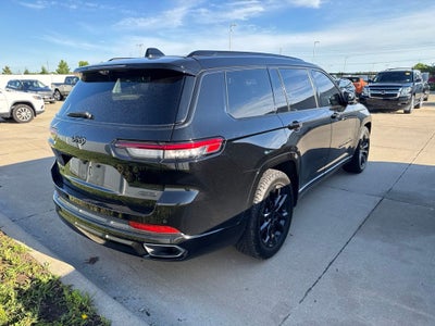 2023 Jeep Grand Cherokee L Overland 4x4