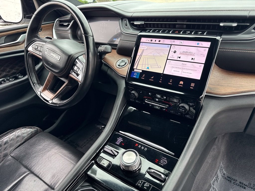 2022 Jeep Grand Cherokee L Summit 4x4