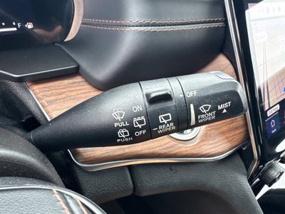 2022 Jeep Grand Cherokee L Summit 4x4