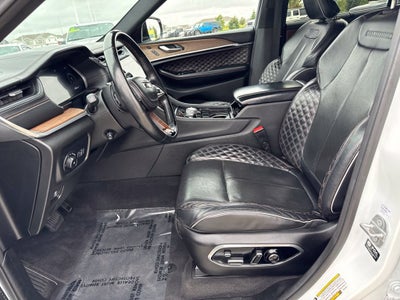 2022 Jeep Grand Cherokee L Summit 4x4