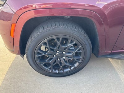 2025 Jeep Grand Cherokee L Summit Reserve 4x4