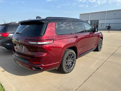 2025 Jeep Grand Cherokee L Summit Reserve 4x4