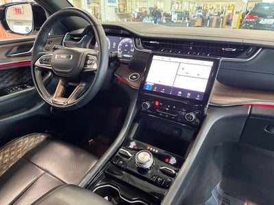 2025 Jeep Grand Cherokee L Summit 4x4