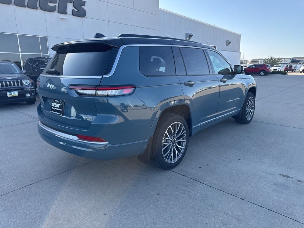 2026 Jeep Grand Cherokee GRAND CHEROKEE L SUMMIT 4X4