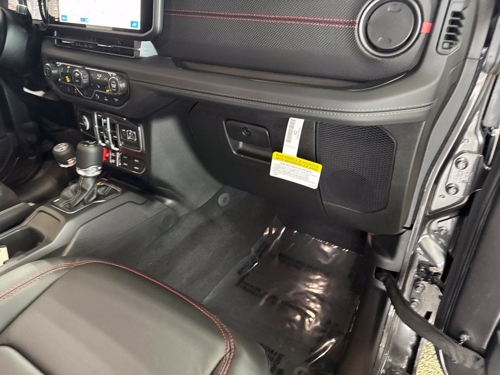2027 Jeep Wrangler WRANGLER 4-DOOR RUBICON X