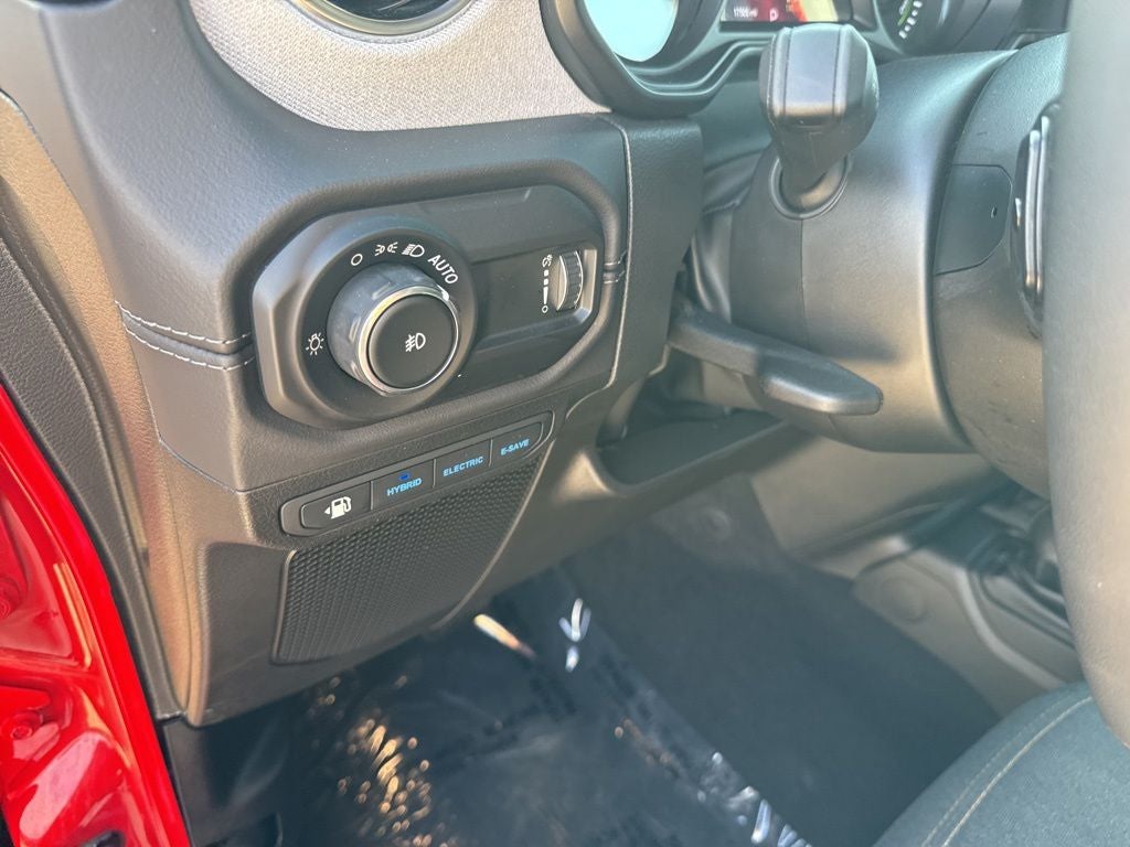 2025 Jeep Wrangler 4xe Sahara 4xe
