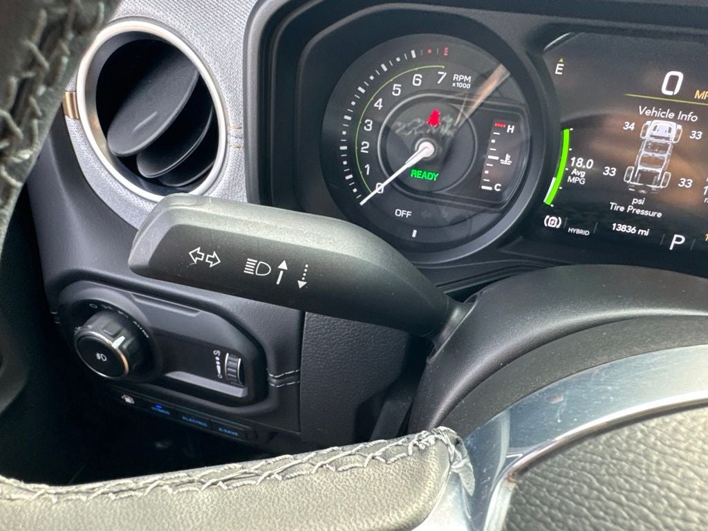 2025 Jeep Wrangler 4xe Sahara 4xe