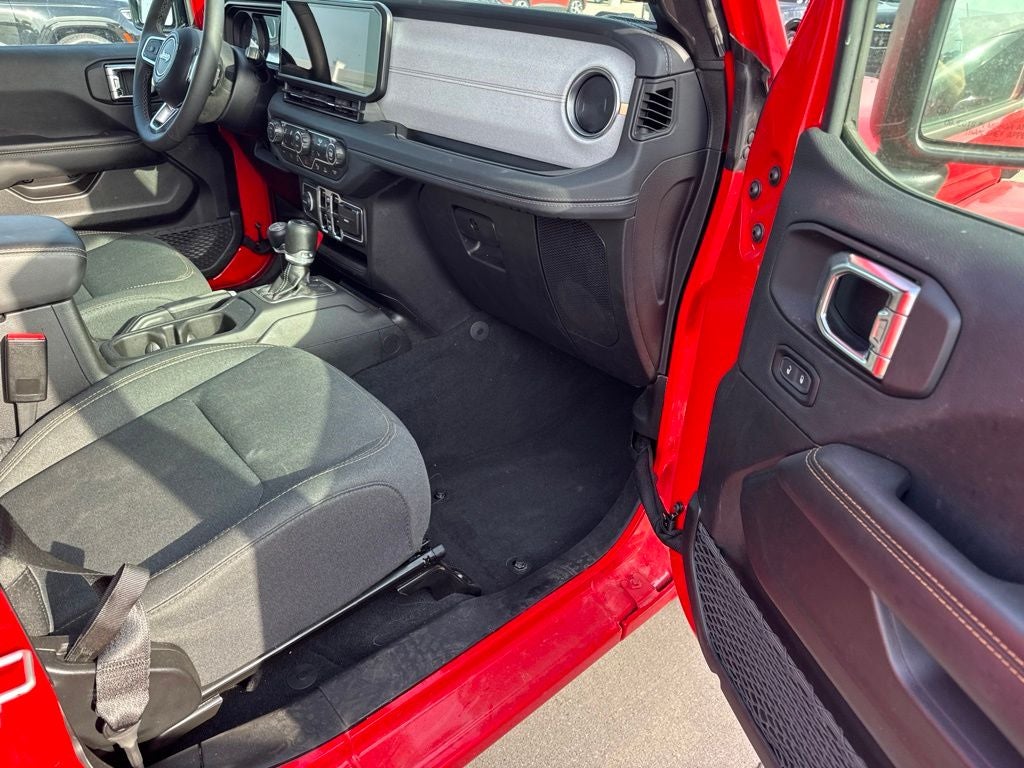 2025 Jeep Wrangler 4xe Sahara 4xe