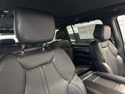 2026 Jeep Grand Wagoneer GRAND WAGONEER L LIMITED RESERVE 4X4