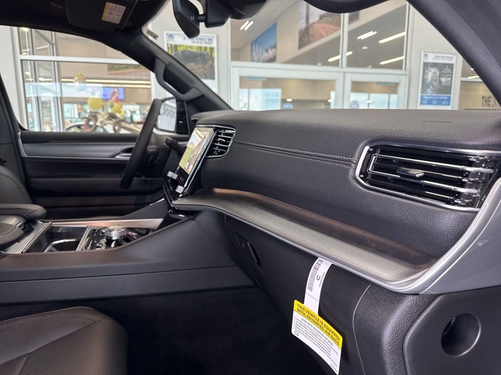 2026 Jeep Grand Wagoneer GRAND WAGONEER UPLAND 4X4