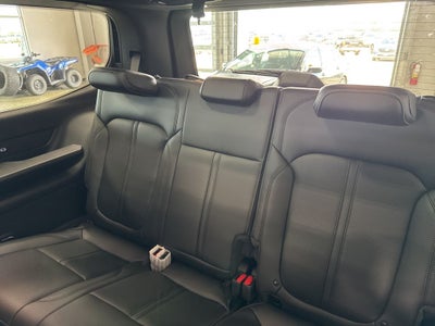 2026 Jeep Grand Wagoneer GRAND WAGONEER UPLAND 4X4