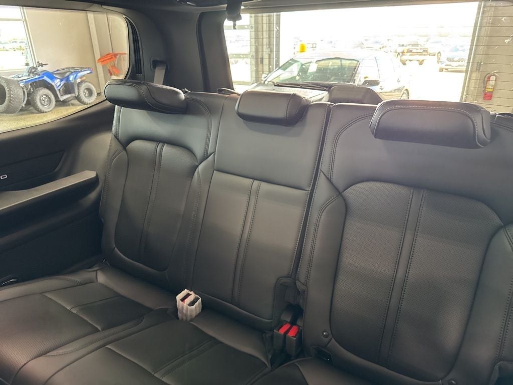 2026 Jeep Grand Wagoneer GRAND WAGONEER UPLAND 4X4