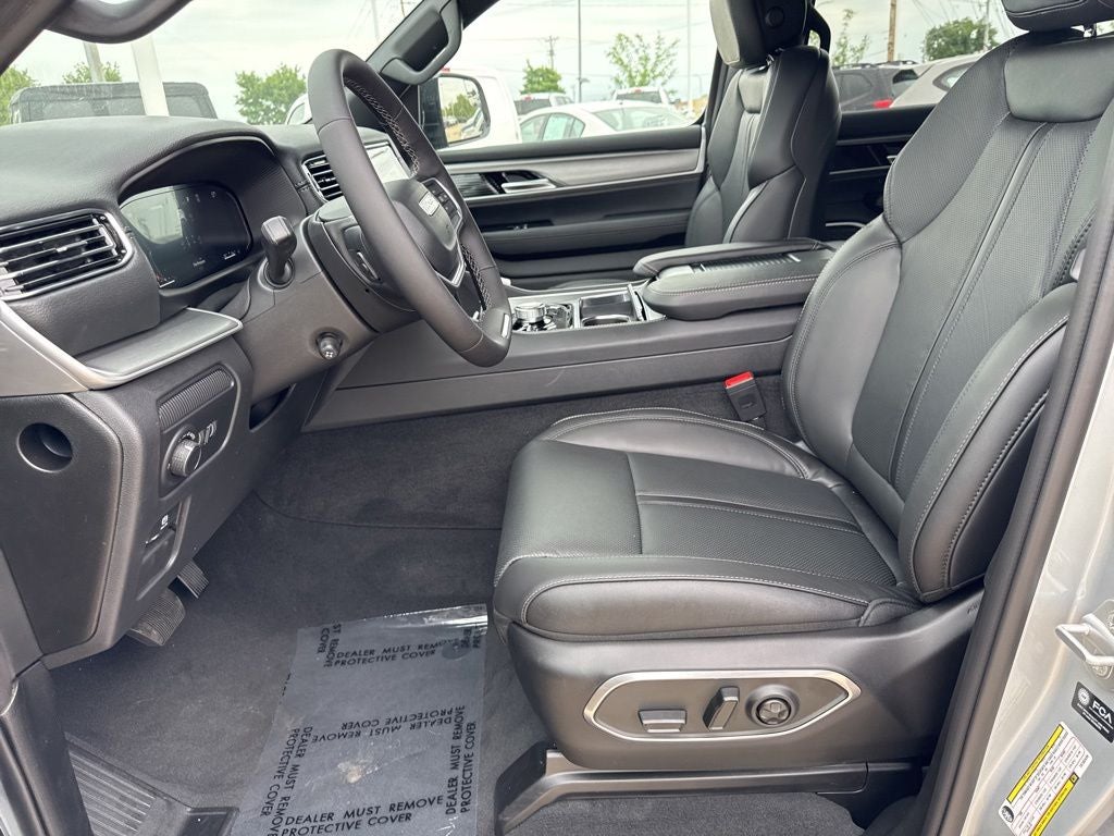 2026 Jeep Grand Wagoneer GRAND WAGONEER UPLAND 4X4