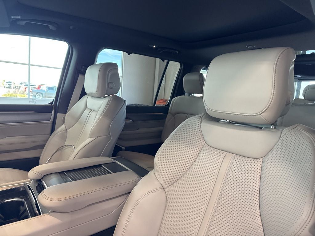 2026 Jeep Grand Wagoneer GRAND WAGONEER LIMITED RESERVE 4X4