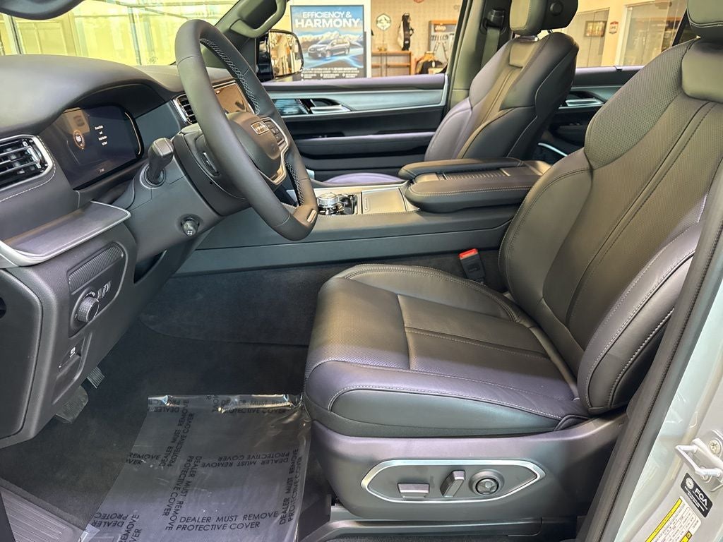 2026 Jeep Grand Wagoneer GRAND WAGONEER LIMITED RESERVE 4X4